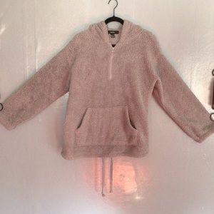 Adjustable fleece hoodie